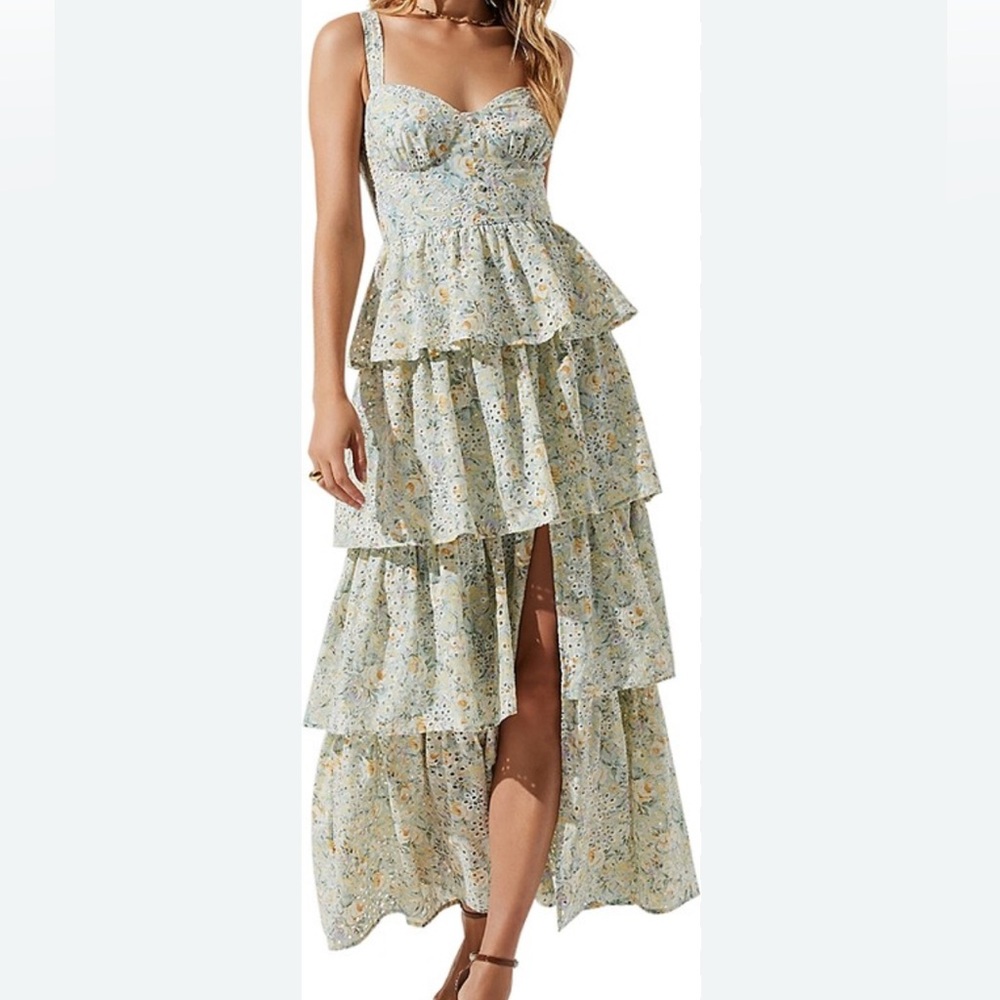 ASTR The Label Midsummer Floral Tiered Maxi Dress | Size S
